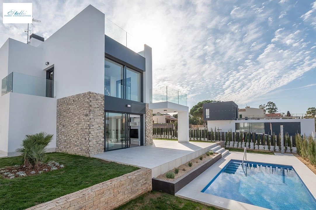 Villa in Colonia de Sant Pere zu verkaufen, Wohnfläche 338 m², Zustand Erstbezug, Klimaanlage, Grundstück 434 m², 3 Schlafzimmer, 3 Badezimmer, Pool, ref.: HA-MLN-640-E01-11