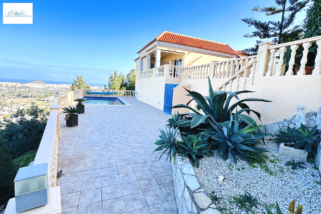 Villa in Denia(Marquesa) zu verkaufen, Wohnfläche 168 m², Baujahr 2011, Zustand gepflegt, + Fussbodenheizung, Klimaanlage, Grundstück 908 m², 3 Schlafzimmer, 2 Badezimmer, Pool, ref.: AS-0225-28