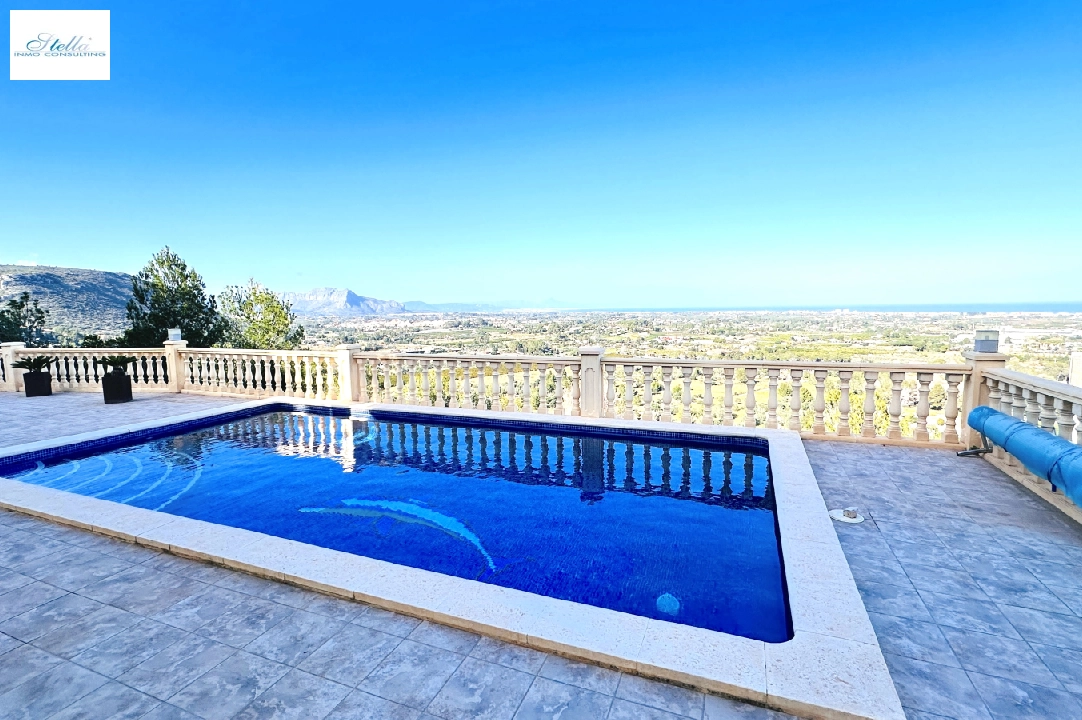 Villa in Denia(Marquesa) zu verkaufen, Wohnfläche 168 m², Baujahr 2011, Zustand gepflegt, + Fussbodenheizung, Klimaanlage, Grundstück 908 m², 3 Schlafzimmer, 2 Badezimmer, Pool, ref.: AS-0225-5