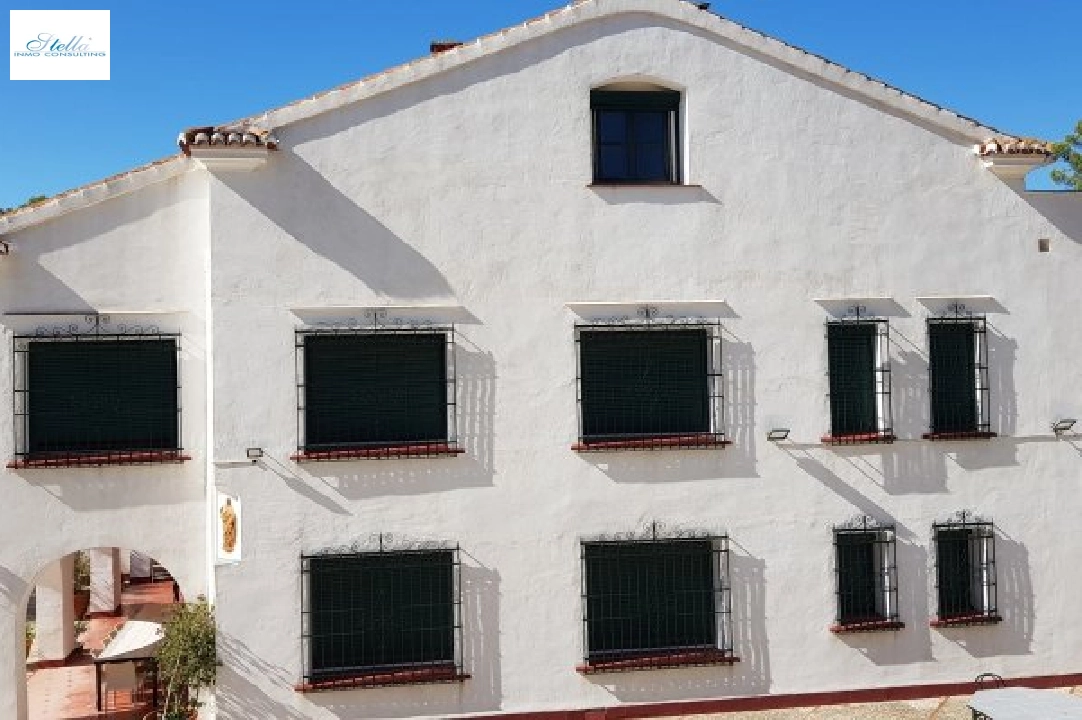 Villa in Gandia zu verkaufen, Wohnfläche 1300 m², Grundstück 200000 m², 20 Badezimmer, ref.: BS-3974641-23