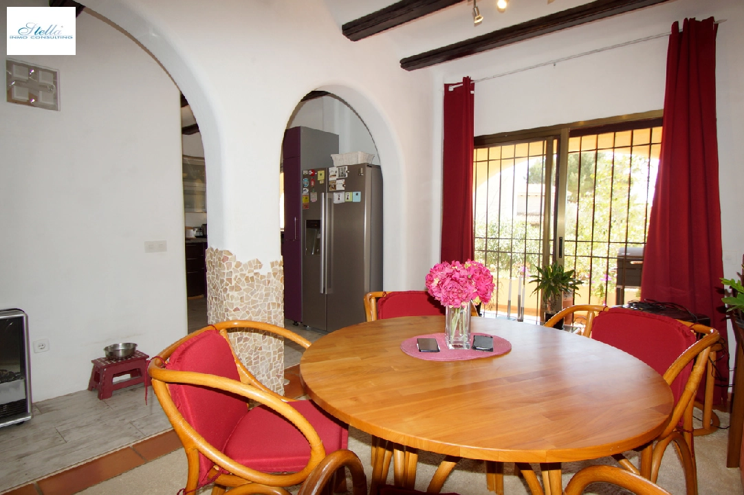 Villa in Callosa d-en Sarria zu verkaufen, Wohnfläche 258 m², + Zentralheizung, Klimaanlage, Grundstück 1033 m², 4 Schlafzimmer, 3 Badezimmer, Pool, ref.: CBR-0622-FK-19