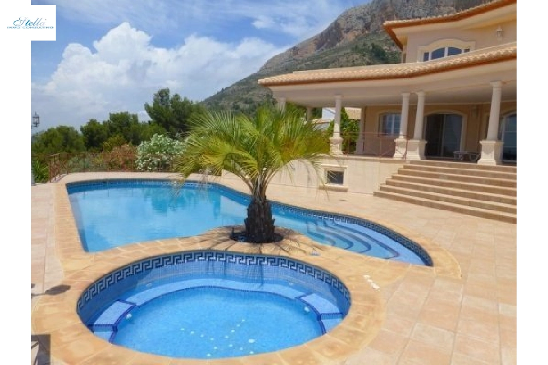 Villa in Javea zu verkaufen, Wohnfläche 685 m², Klimaanlage, Grundstück 2397 m², 5 Schlafzimmer, 5 Badezimmer, Pool, ref.: BS-3974726-1