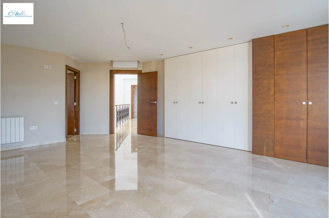 Villa in Alfaz del Pi(Arabi) zu verkaufen, Wohnfläche 810 m², Klimaanlage, Grundstück 1094 m², 5 Schlafzimmer, 6 Badezimmer, Pool, ref.: BP-7030ALF-19