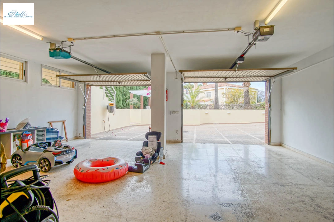 Villa in Benidorm(de Napoles) zu verkaufen, Wohnfläche 642 m², Klimaanlage, Grundstück 1853 m², 7 Schlafzimmer, 6 Badezimmer, Pool, ref.: BP-7035BED-20