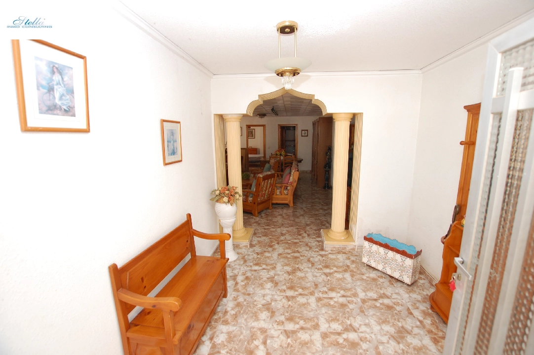 Villa in Gandia zu verkaufen, Wohnfläche 380 m², Baujahr 1980, + KLIMA, Klimaanlage, Grundstück 4092 m², 7 Schlafzimmer, 3 Badezimmer, Pool, ref.: O-V82114D-15