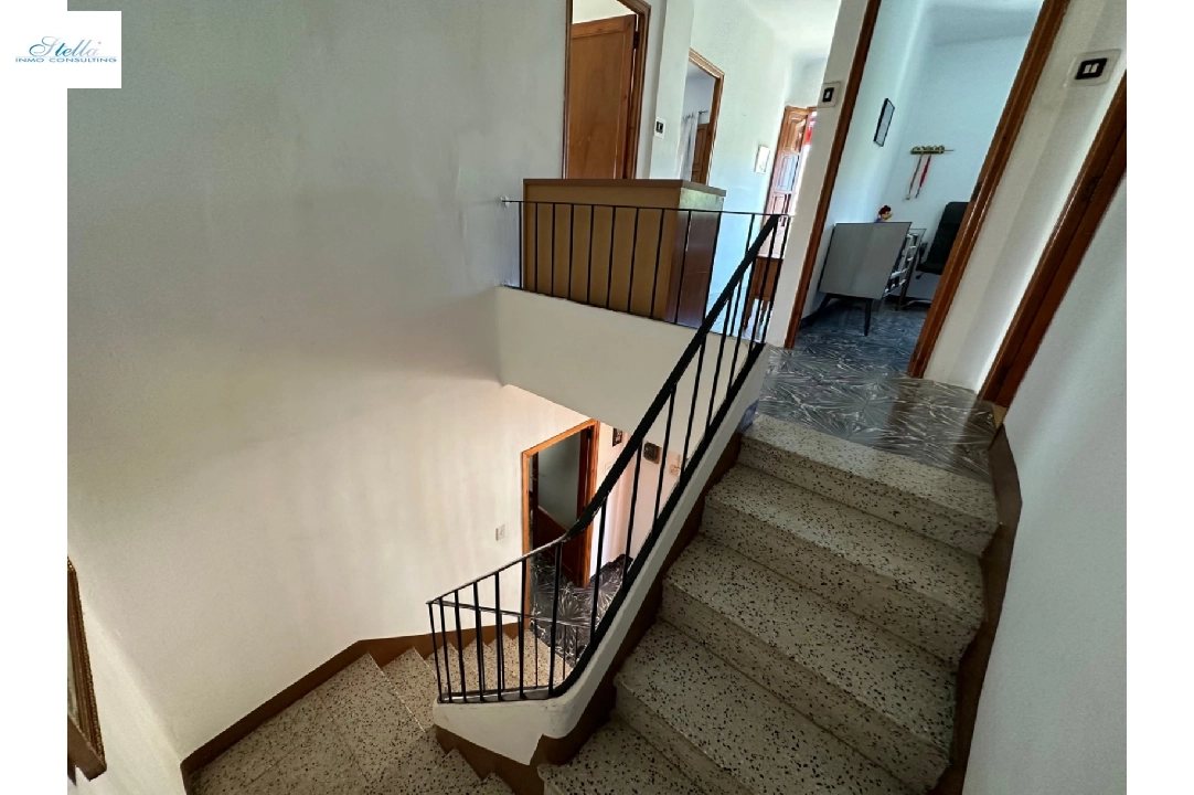 Villa in Pego zu verkaufen, Wohnfläche 120 m², Baujahr 1972, + Ofen, Klimaanlage, Grundstück 4200 m², 4 Schlafzimmer, 1 Badezimmer, Pool, ref.: O-V87714D-13