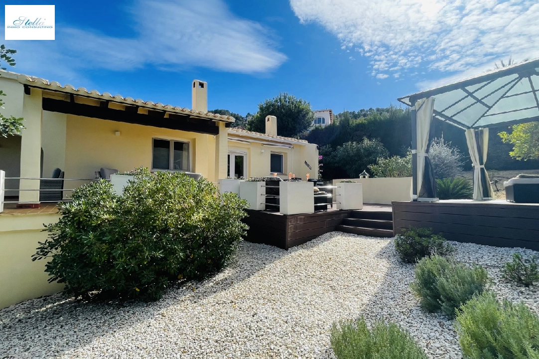 Villa in Denia-La Sella(La Sella ) zur Ferienvermietung, Wohnfläche 111 m², Baujahr 1986, + Zentralheizung, Klimaanlage, Grundstück 495 m², 3 Schlafzimmer, 2 Badezimmer, Pool, ref.: T-0424-6