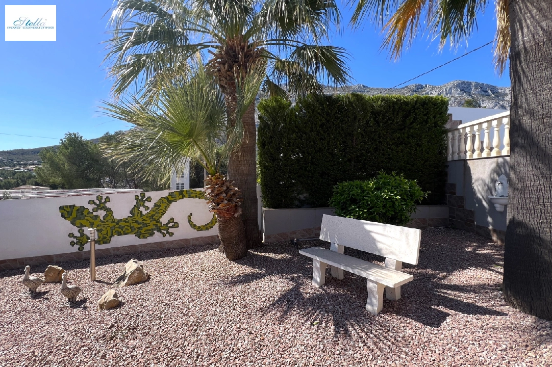 Villa in Denia zur Ferienvermietung, Wohnfläche 166 m², Baujahr 1978, + Ofen, Klimaanlage, Grundstück 802 m², 2 Schlafzimmer, 2 Badezimmer, Pool, ref.: T-0224-23