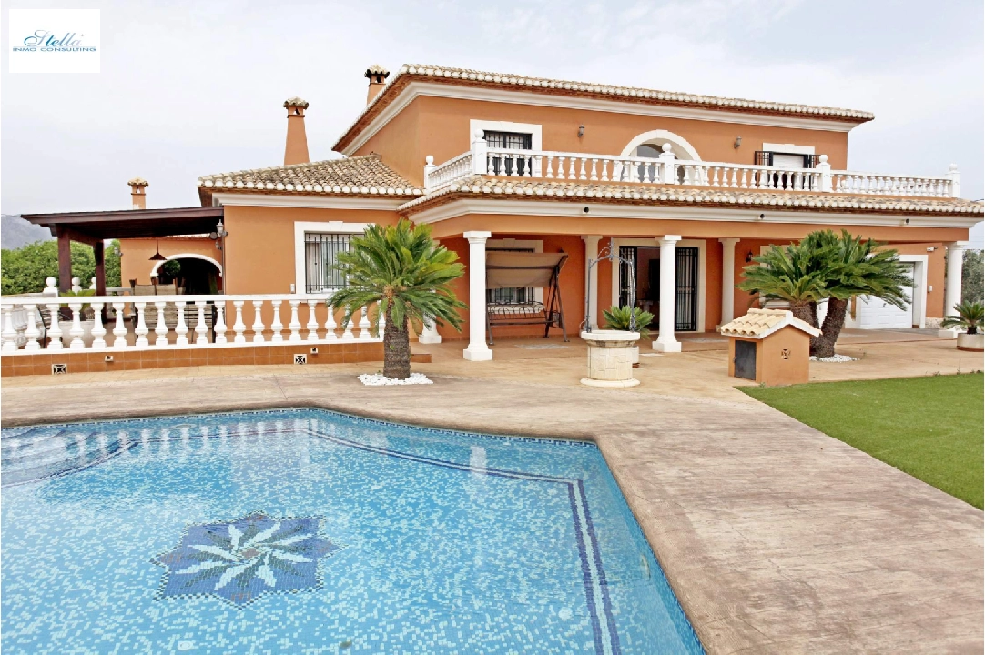 Villa in Denia(Torrecarrals) zu verkaufen, Wohnfläche 442 m², Zustand gepflegt, + Zentralheizung, Grundstück 4441 m², 3 Schlafzimmer, 4 Badezimmer, Pool, ref.: MNC-0124-45