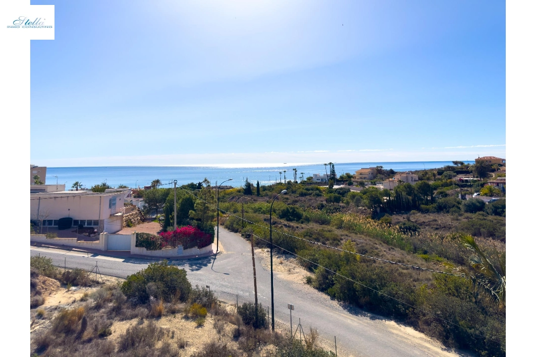 Villa in El Campello(Cala dor) zu verkaufen, Wohnfläche 260 m², Klimaanlage, Grundstück 804 m², 3 Schlafzimmer, 2 Badezimmer, ref.: AM-1238DA-3700-8