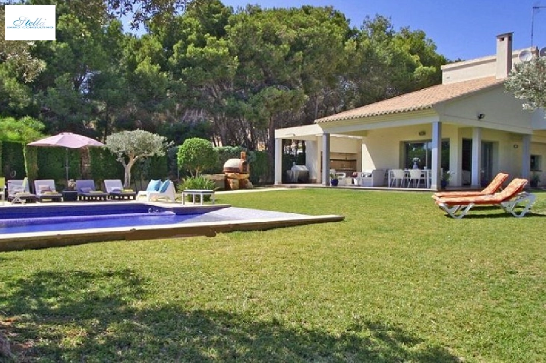 Villa in Moraira(La Cometa) zu verkaufen, Wohnfläche 268 m², Klimaanlage, Grundstück 1846 m², 5 Schlafzimmer, 4 Badezimmer, Pool, ref.: CA-H-1780-AMB-1