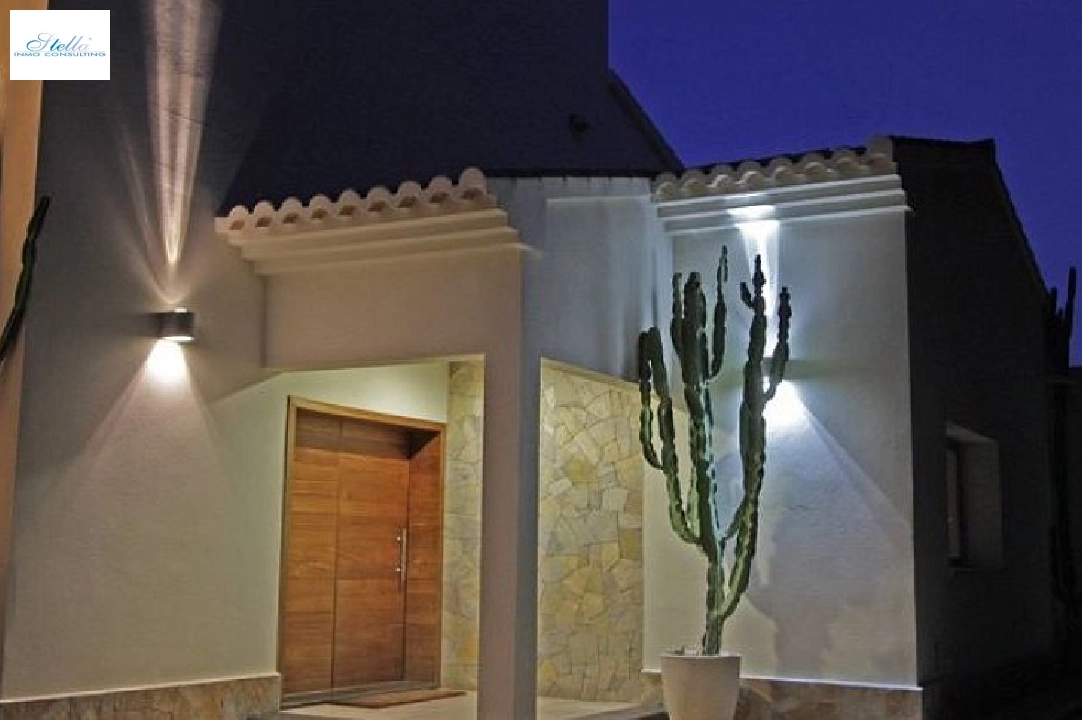 Villa in Moraira(La Cometa) zu verkaufen, Wohnfläche 268 m², Klimaanlage, Grundstück 1846 m², 5 Schlafzimmer, 4 Badezimmer, Pool, ref.: CA-H-1780-AMB-23