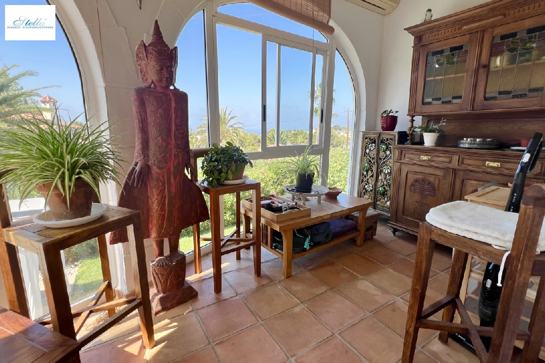 Villa in Denia zu verkaufen, Wohnfläche 185 m², Baujahr 1979, Zustand gepflegt, + Zentralheizung, Klimaanlage, Grundstück 946 m², 3 Schlafzimmer, 3 Badezimmer, Pool, ref.: FK-0924-14