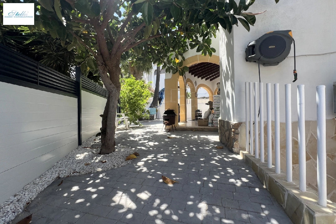 Villa in Denia(Galeretes) zu verkaufen, Wohnfläche 100 m², Baujahr 1990, Zustand modernisiert, + Etagenheizung, Klimaanlage, Grundstück 300 m², 2 Schlafzimmer, 2 Badezimmer, ref.: GC-0124-17