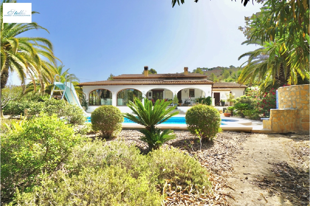 Finca in Benissa(Partida Llenes) zu verkaufen, Wohnfläche 326 m², Klimaanlage, Grundstück 18203 m², 3 Schlafzimmer, 3 Badezimmer, Pool, ref.: CA-F-1784-AMBI-1