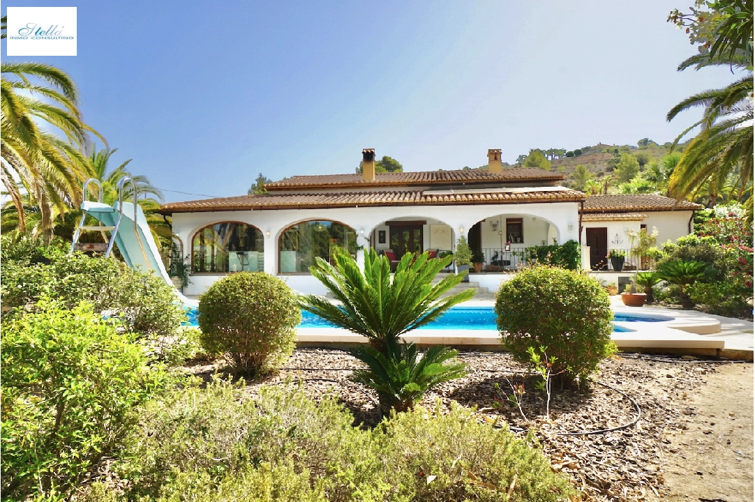 Finca in Benissa(Partida Llenes) zu verkaufen, Wohnfläche 326 m², Klimaanlage, Grundstück 18203 m², 3 Schlafzimmer, 3 Badezimmer, Pool, ref.: CA-F-1784-AMBI-34