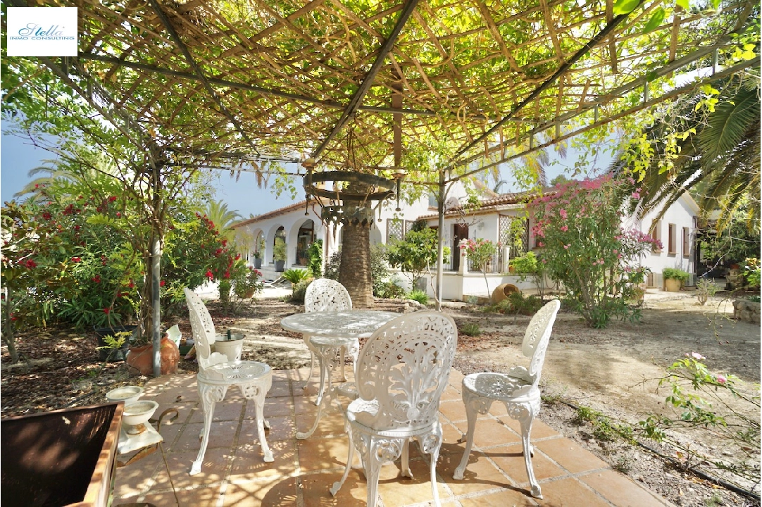 Finca in Benissa(Partida Llenes) zu verkaufen, Wohnfläche 326 m², Klimaanlage, Grundstück 18203 m², 3 Schlafzimmer, 3 Badezimmer, Pool, ref.: CA-F-1784-AMBI-38