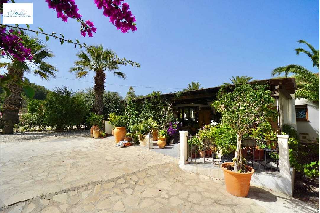 Finca in Benissa(Partida Llenes) zu verkaufen, Wohnfläche 326 m², Klimaanlage, Grundstück 18203 m², 3 Schlafzimmer, 3 Badezimmer, Pool, ref.: CA-F-1784-AMBI-39