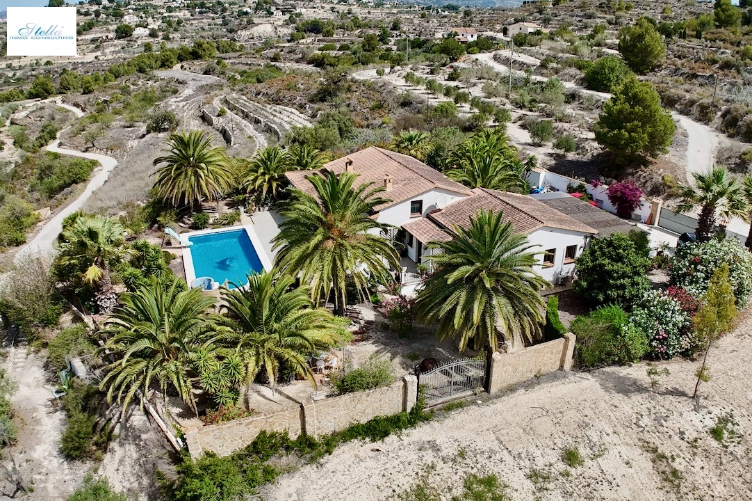 Finca in Benissa(Partida Llenes) zu verkaufen, Wohnfläche 326 m², Klimaanlage, Grundstück 18203 m², 3 Schlafzimmer, 3 Badezimmer, Pool, ref.: CA-F-1784-AMBI-44