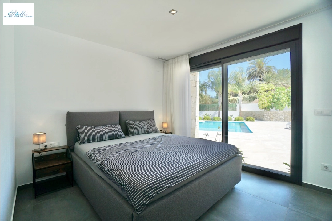 Villa in Javea(Pinosol) zu verkaufen, Wohnfläche 260 m², Zustand Erstbezug, + Fussbodenheizung, Klimaanlage, Grundstück 1866 m², 4 Schlafzimmer, 3 Badezimmer, Pool, ref.: CA-H-1790-AMBE-26