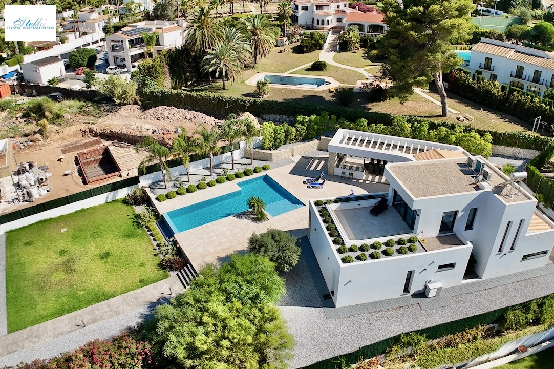 Villa in Javea(Pinosol) zu verkaufen, Wohnfläche 260 m², Zustand Erstbezug, + Fussbodenheizung, Klimaanlage, Grundstück 1866 m², 4 Schlafzimmer, 3 Badezimmer, Pool, ref.: CA-H-1790-AMBE-49