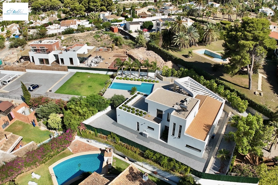 Villa in Javea(Pinosol) zu verkaufen, Wohnfläche 260 m², Zustand Erstbezug, + Fussbodenheizung, Klimaanlage, Grundstück 1866 m², 4 Schlafzimmer, 3 Badezimmer, Pool, ref.: CA-H-1790-AMBE-50