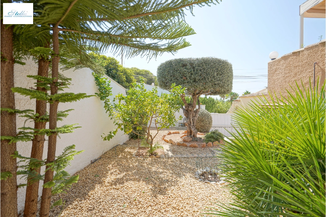 Villa in Calpe(Partida Calalga) zu verkaufen, Wohnfläche 144 m², Klimaanlage, Grundstück 555 m², 3 Schlafzimmer, 3 Badezimmer, Pool, ref.: BP-4418CAL-31