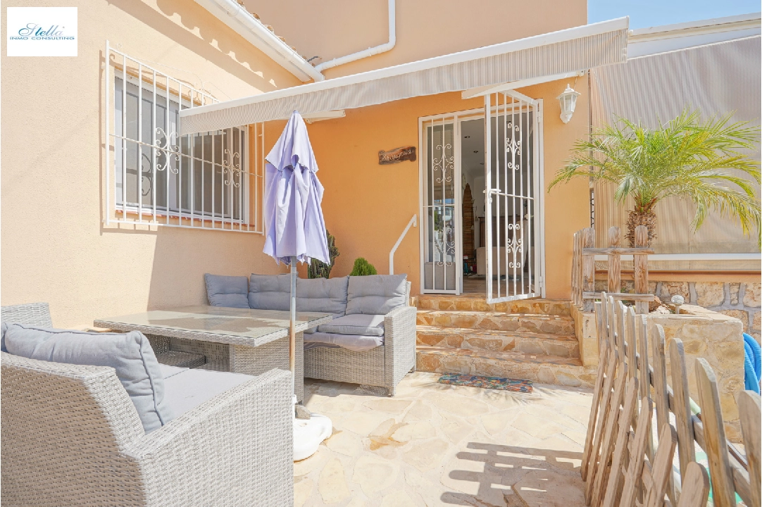 Villa in Calpe(Partida Calalga) zu verkaufen, Wohnfläche 144 m², Klimaanlage, Grundstück 555 m², 3 Schlafzimmer, 3 Badezimmer, Pool, ref.: BP-4418CAL-34