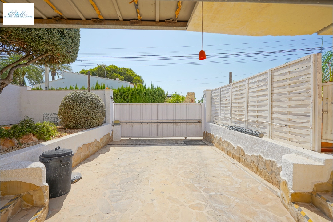 Villa in Calpe(Partida Calalga) zu verkaufen, Wohnfläche 144 m², Klimaanlage, Grundstück 555 m², 3 Schlafzimmer, 3 Badezimmer, Pool, ref.: BP-4418CAL-37