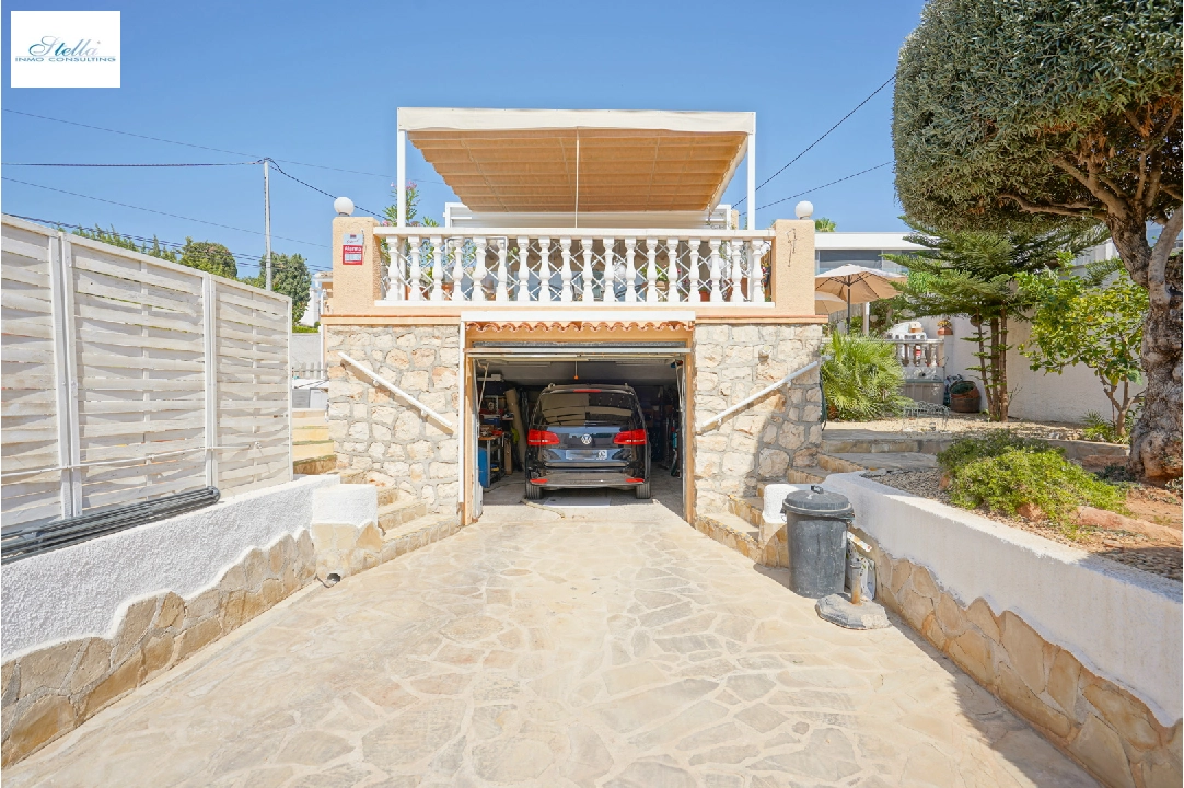 Villa in Calpe(Partida Calalga) zu verkaufen, Wohnfläche 144 m², Klimaanlage, Grundstück 555 m², 3 Schlafzimmer, 3 Badezimmer, Pool, ref.: BP-4418CAL-38