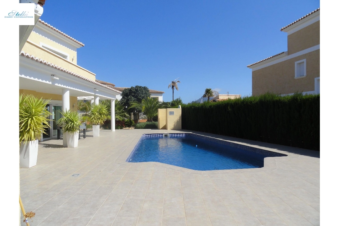 Villa in Calpe(Calpe) zu verkaufen, Wohnfläche 410 m², Klimaanlage, Grundstück 983 m², 3 Schlafzimmer, 3 Badezimmer, Pool, ref.: COB-982-10535-3