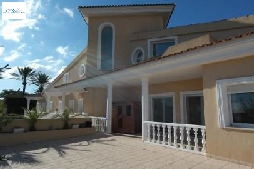 Villa in L-Alfas del Pi(Escandinavia) zu verkaufen, Wohnfläche 500 m², Klimaanlage, Grundstück 1268 m², 5 Schlafzimmer, 5 Badezimmer, Pool, ref.: COB-1343-10535-8