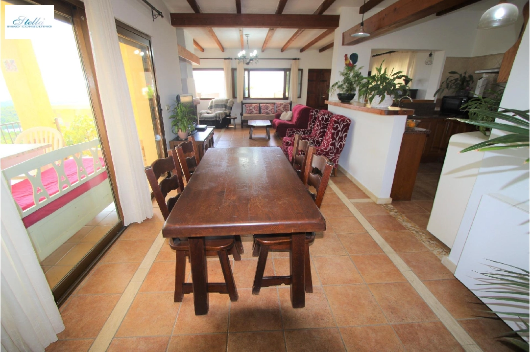 Villa in Callosa d-en Sarria(Callosa D en Sarria) zu verkaufen, Wohnfläche 162 m², Grundstück 670 m², 4 Schlafzimmer, 2 Badezimmer, Pool, ref.: COB-3147-10535-19