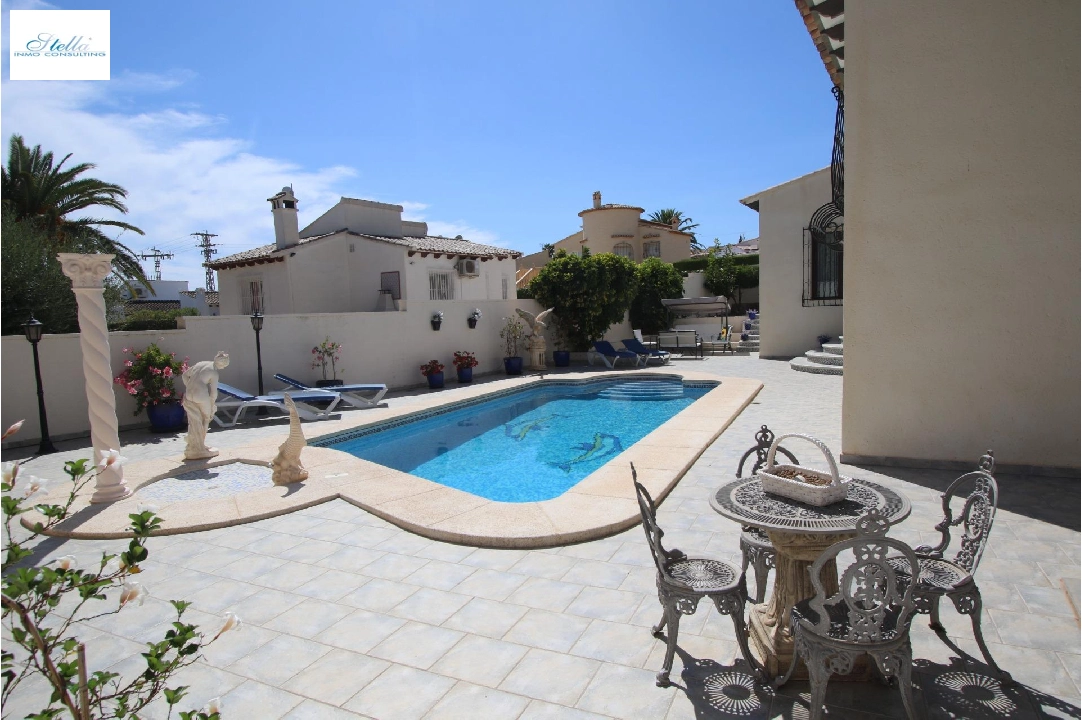 Villa in Calpe(Pla roig) zu verkaufen, Wohnfläche 212 m², Klimaanlage, Grundstück 800 m², 2 Schlafzimmer, 2 Badezimmer, Pool, ref.: COB-3301-10535-34