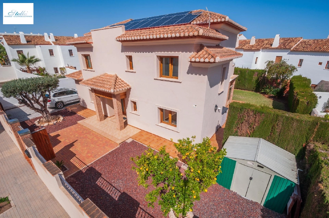 Villa in Denia(La xara) zu verkaufen, Wohnfläche 232 m², Klimaanlage, Grundstück 600 m², 3 Schlafzimmer, 3 Badezimmer, Pool, ref.: COB-3448-10535-13