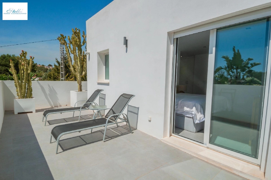 Villa in Moraira(El Portet) zu verkaufen, Wohnfläche 180 m², Klimaanlage, Grundstück 1300 m², 4 Schlafzimmer, 4 Badezimmer, Pool, ref.: COB-3455-10535-14