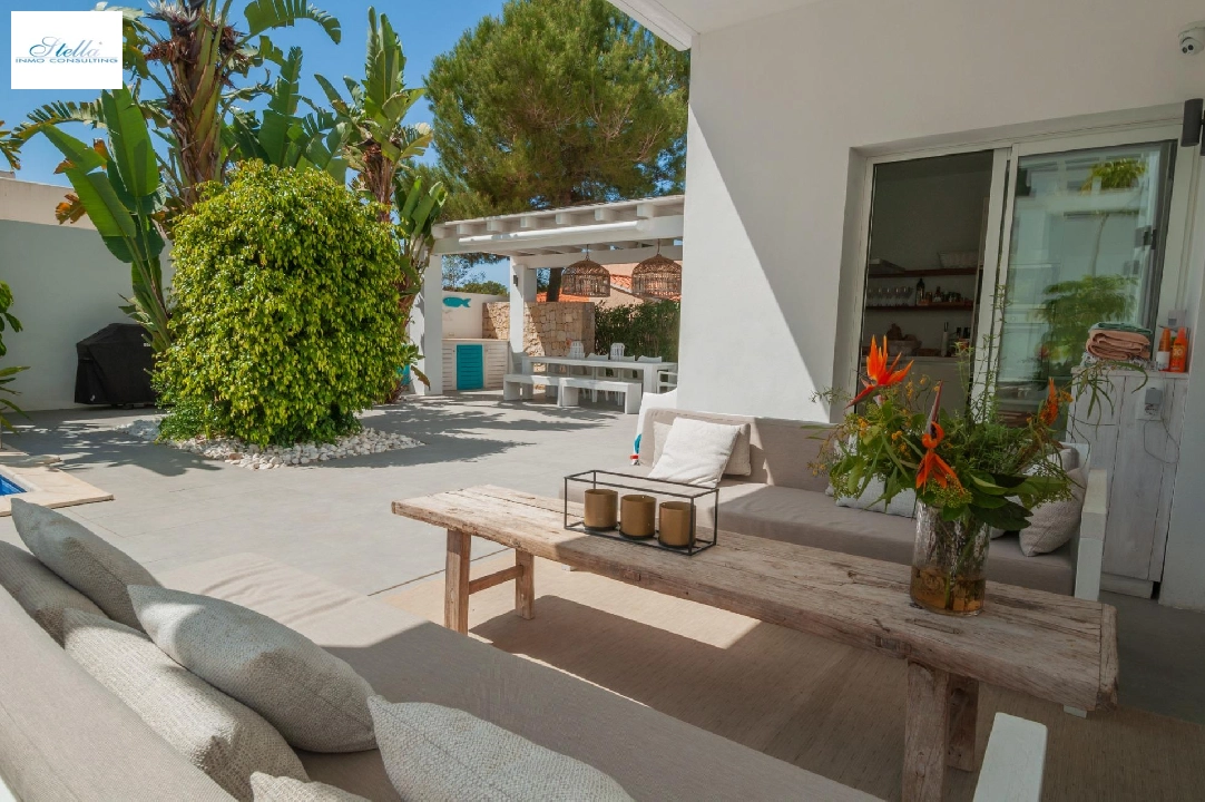 Villa in Moraira(El Portet) zu verkaufen, Wohnfläche 180 m², Klimaanlage, Grundstück 1300 m², 4 Schlafzimmer, 4 Badezimmer, Pool, ref.: COB-3455-10535-18