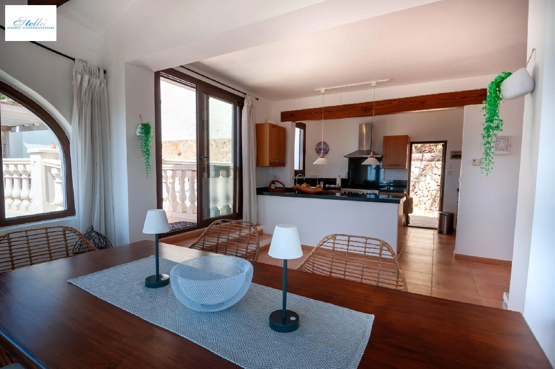 Villa in Moraira(Benimeit) zu verkaufen, Wohnfläche 168 m², Klimaanlage, 3 Schlafzimmer, 3 Badezimmer, Pool, ref.: COB-3467-10535-14