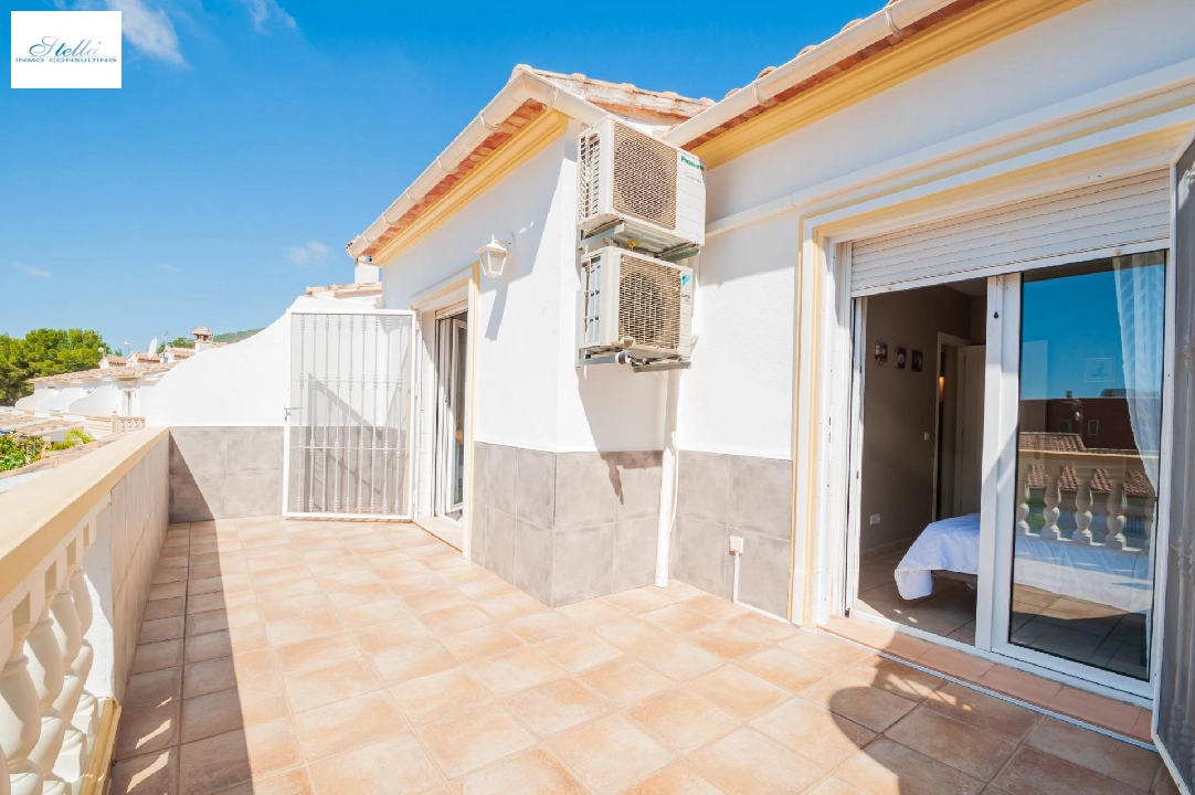 Bungalow in Calpe(Garduix) zu verkaufen, Wohnfläche 110 m², Klimaanlage, 2 Schlafzimmer, 2 Badezimmer, Pool, ref.: COB-3468-10535-13