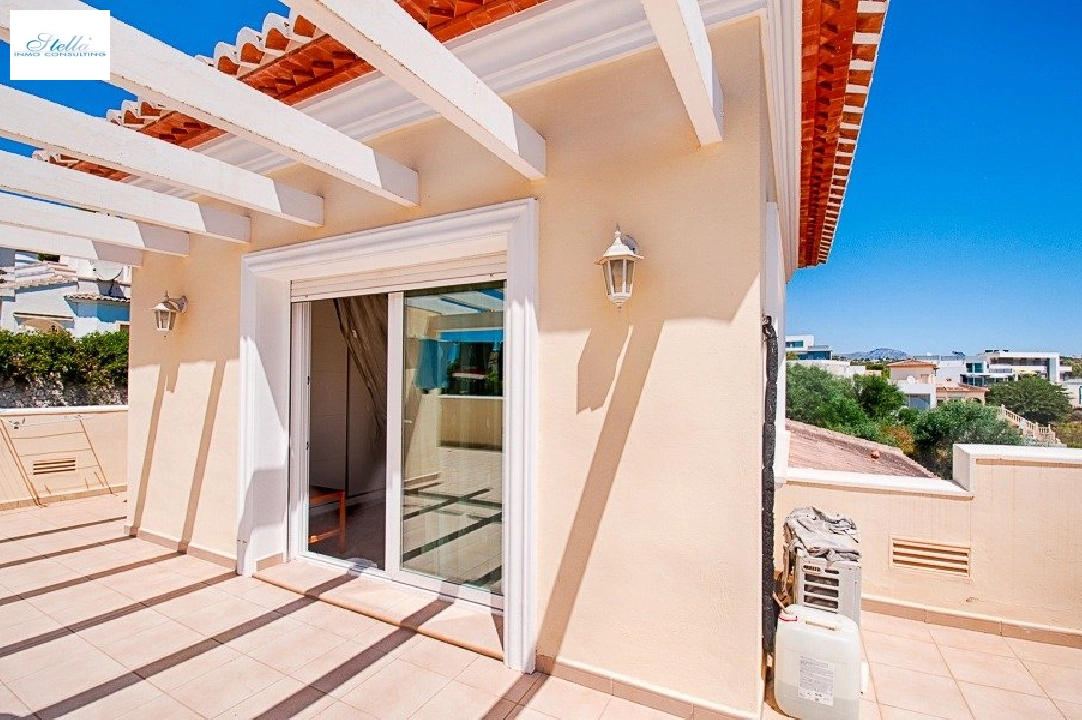 Villa in Moraira zu verkaufen, Wohnfläche 270 m², Baujahr 2007, Klimaanlage, Grundstück 797 m², 4 Schlafzimmer, 3 Badezimmer, Pool, ref.: AM-11778DA-27