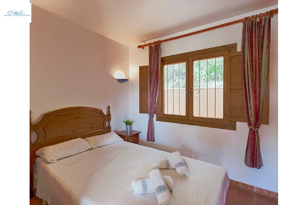 Villa in Calpe zu verkaufen, Wohnfläche 90 m², + Ofen, Klimaanlage, Grundstück 800 m², 3 Schlafzimmer, 1 Badezimmer, Pool, ref.: AM-11853DR-19