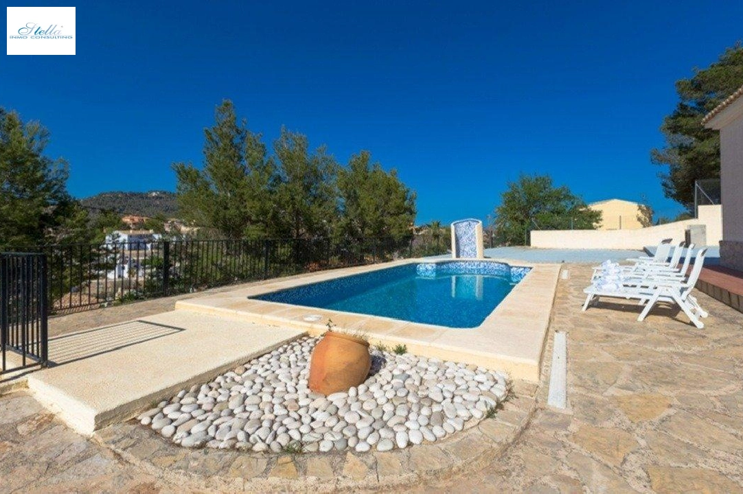 Villa in Calpe zu verkaufen, Wohnfläche 90 m², + Ofen, Klimaanlage, Grundstück 800 m², 3 Schlafzimmer, 1 Badezimmer, Pool, ref.: AM-11853DR-3