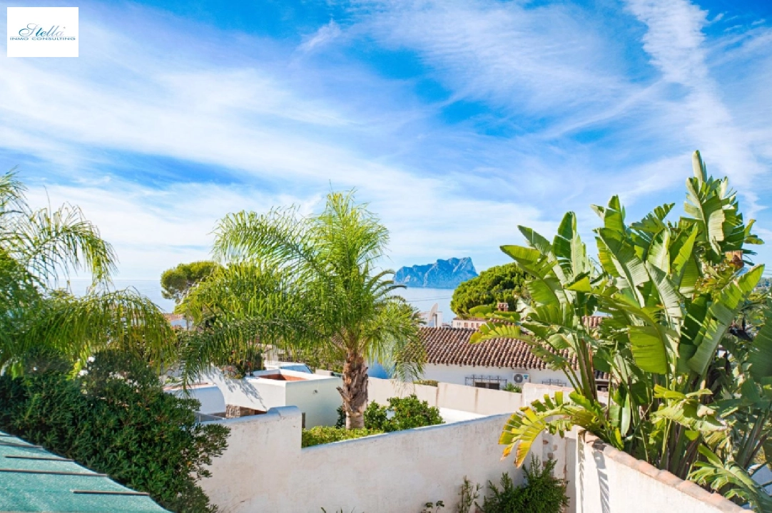 Villa in Moraira zu verkaufen, Wohnfläche 326 m², Baujahr 1975, Klimaanlage, Grundstück 791 m², 6 Schlafzimmer, 6 Badezimmer, Pool, ref.: AM-12082DA-13