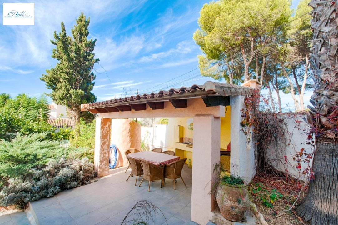 Villa in Moraira zu verkaufen, Wohnfläche 326 m², Baujahr 1975, Klimaanlage, Grundstück 791 m², 6 Schlafzimmer, 6 Badezimmer, Pool, ref.: AM-12082DA-15