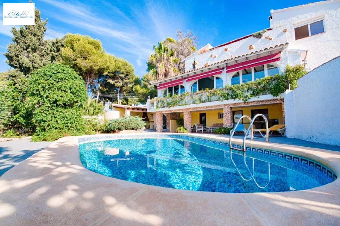 Villa in Moraira zu verkaufen, Wohnfläche 326 m², Baujahr 1975, Klimaanlage, Grundstück 791 m², 6 Schlafzimmer, 6 Badezimmer, Pool, ref.: AM-12082DA-2