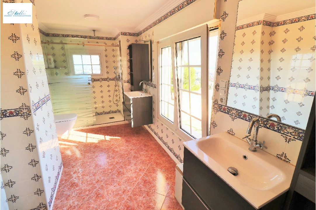 Villa in Denia zu verkaufen, Wohnfläche 319 m², Klimaanlage, Grundstück 900 m², 6 Schlafzimmer, 4 Badezimmer, Pool, ref.: AM-12170DA-35