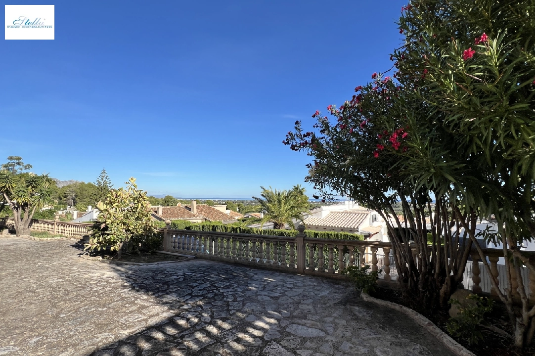 Villa in Denia-La Sella zu verkaufen, Wohnfläche 109 m², Baujahr 1985, + Zentralheizung, Klimaanlage, Grundstück 1003 m², 3 Schlafzimmer, 2 Badezimmer, Pool, ref.: JS-1624-33