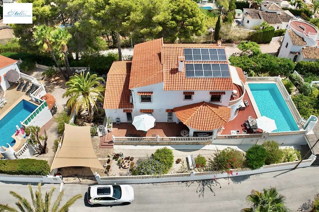 Villa in Benissa(Baladrar) zu verkaufen, Wohnfläche 290 m², Klimaanlage, Grundstück 841 m², 5 Schlafzimmer, 4 Badezimmer, Pool, ref.: CA-H-1801-AMBE-14