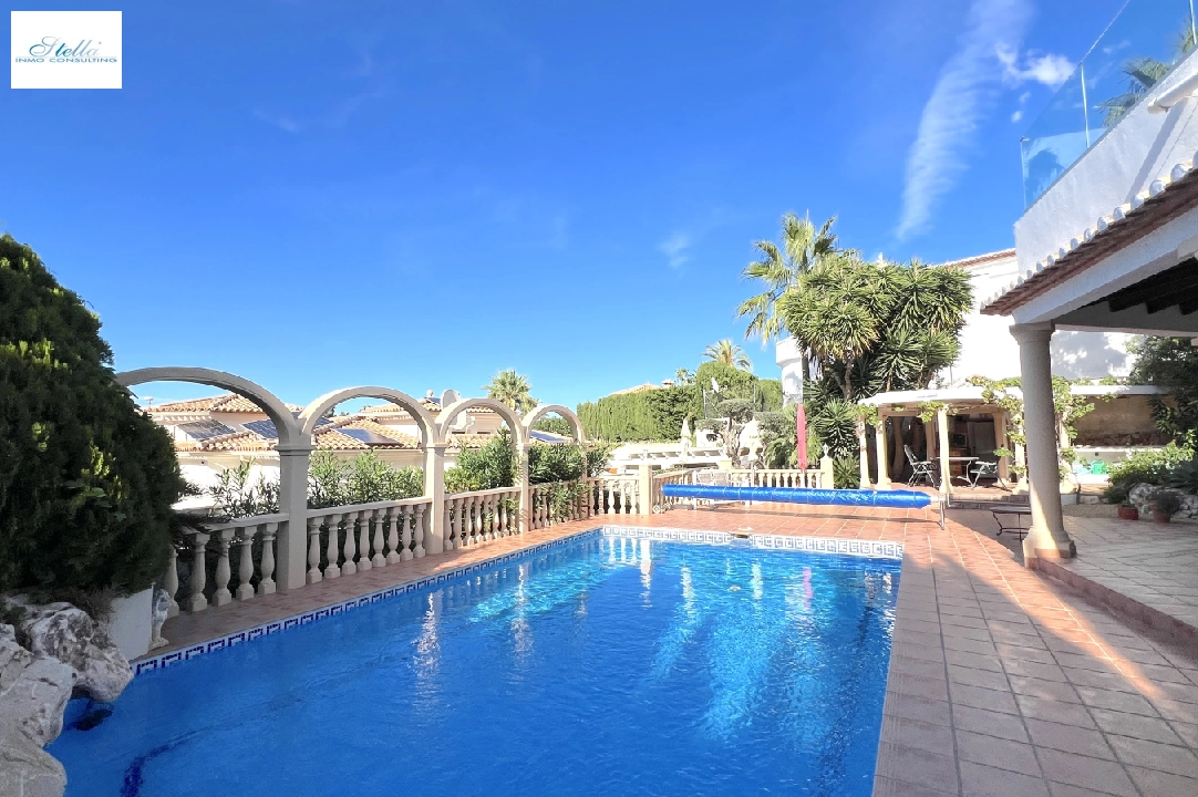 Villa in Denia(Marquesa VI) zu verkaufen, Wohnfläche 122 m², Baujahr 2001, Zustand gepflegt, + Fussbodenheizung, Klimaanlage, Grundstück 802 m², 4 Schlafzimmer, 3 Badezimmer, Pool, ref.: SC-T0924-28