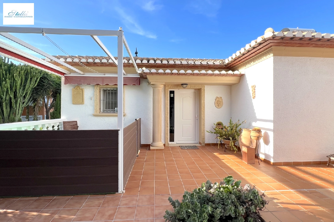 Villa in Denia(Marquesa VI) zu verkaufen, Wohnfläche 122 m², Baujahr 2001, Zustand gepflegt, + Fussbodenheizung, Klimaanlage, Grundstück 802 m², 4 Schlafzimmer, 3 Badezimmer, Pool, ref.: SC-T0924-39